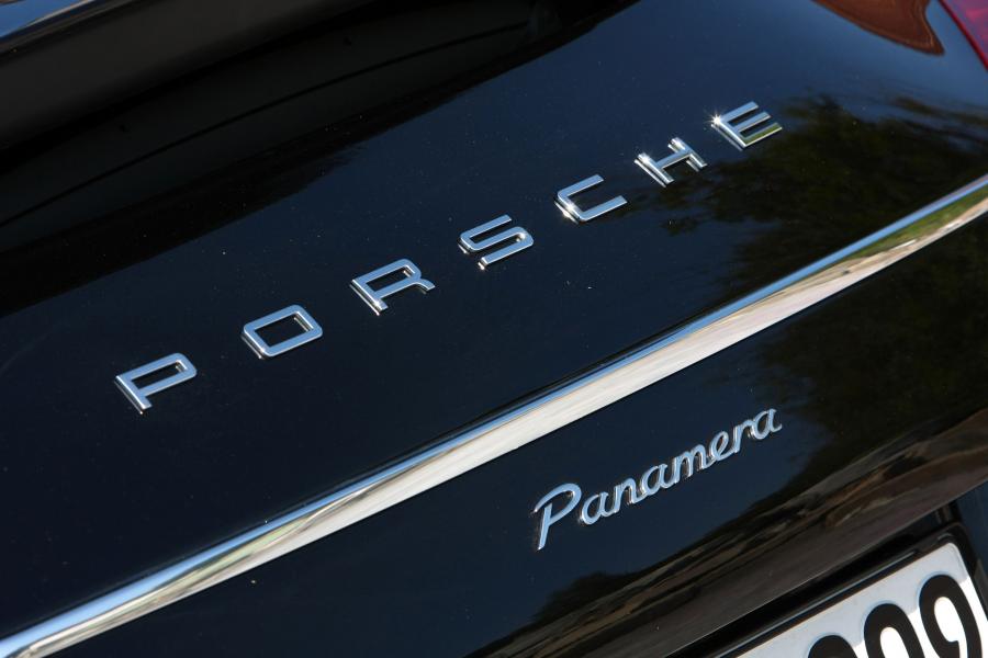  Porsche Panamera Diesel by McChip-DKR 2012 года  (фото 3 из 12)